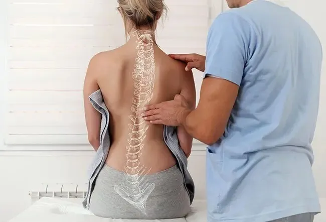 From Curved Spine to Better Posture: Chiropractic Care for Scoliosis