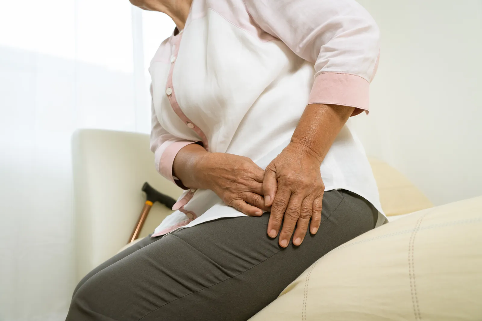 Hip pain chiropractic care in Dubuque